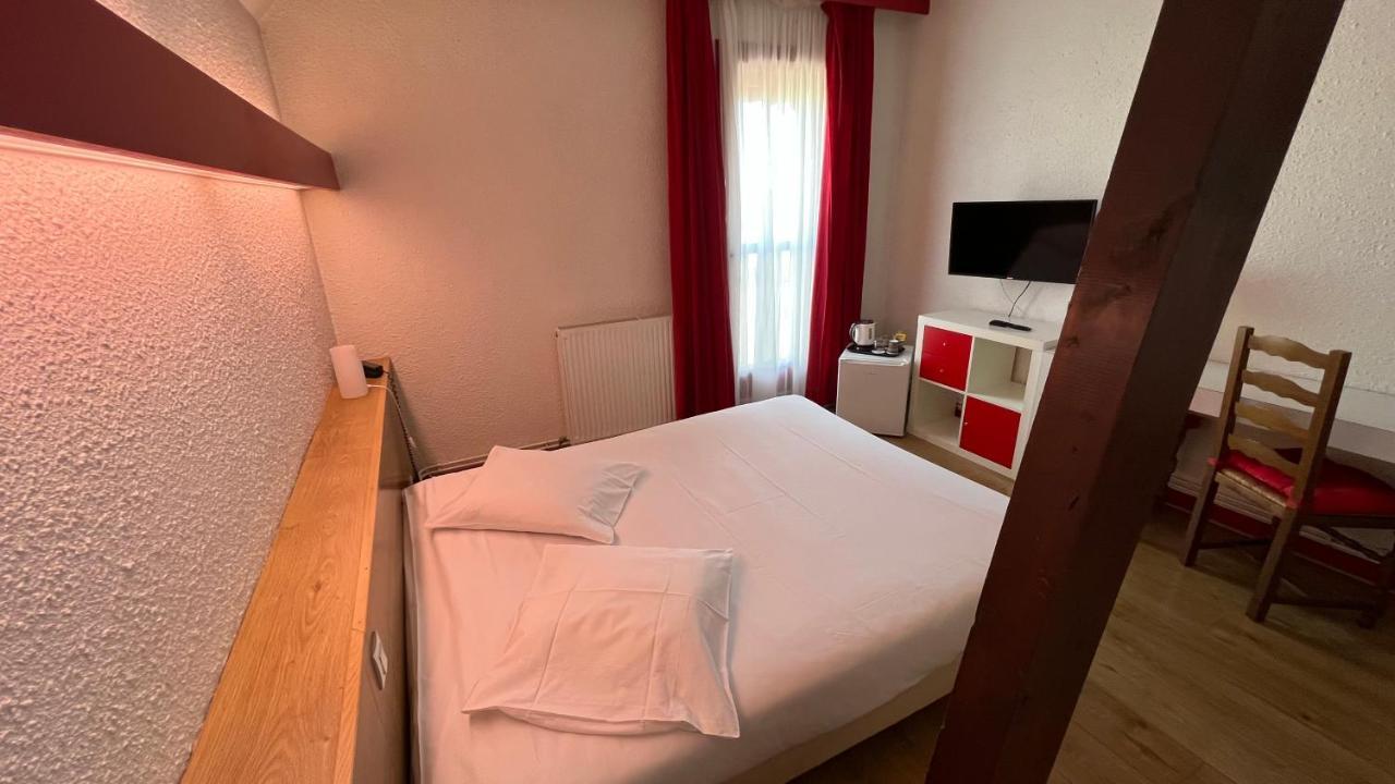 Le Relais De La Sans Fond Otel Fénay Dış mekan fotoğraf